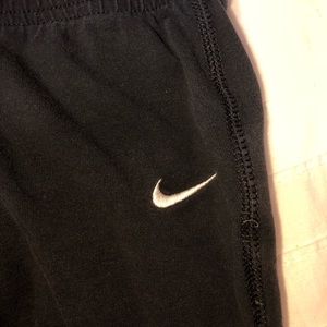 nike black leggings